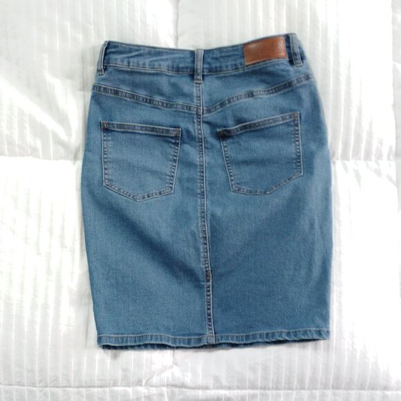Vero Moda Denim Skirt - Picture 2 of 6
